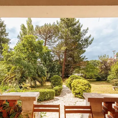 Lingaillat Guest house *