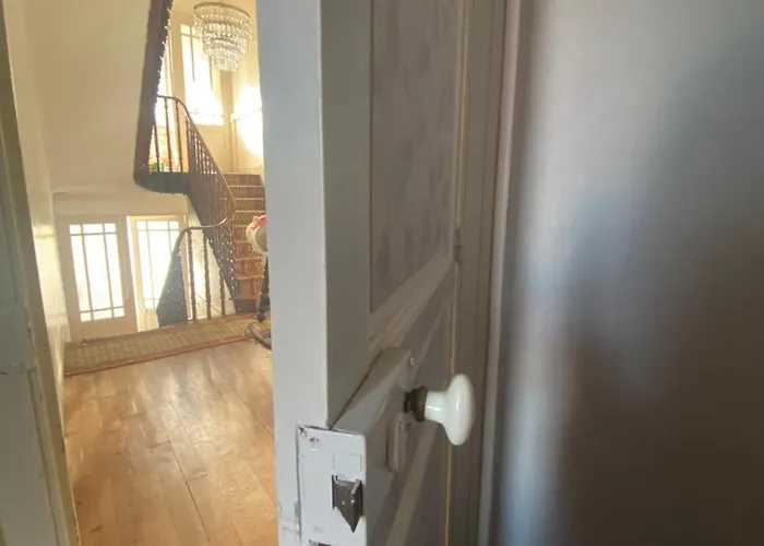 Lingaillat ソール・オスゴール